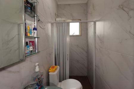 Apartamento à venda com 70m², 2 quartos e 2 vagasBanheiro Social
