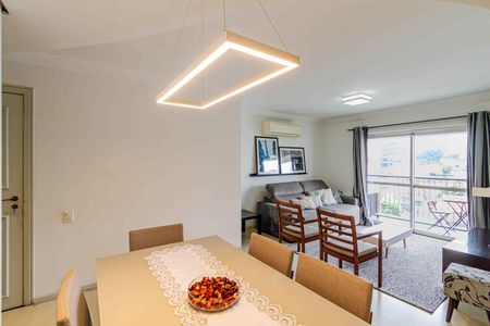 Apartamento à venda com 98m², 3 quartos e 2 vagasSala