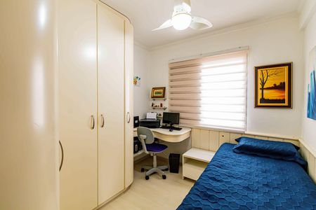 Apartamento à venda com 98m², 3 quartos e 2 vagasQuarto 02