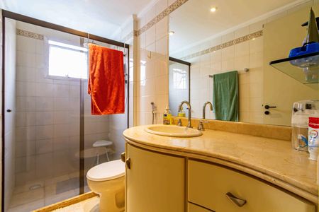 Apartamento à venda com 98m², 3 quartos e 2 vagasSuite - Banheiro