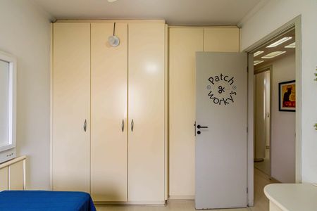 Apartamento à venda com 98m², 3 quartos e 2 vagasQuarto 01
