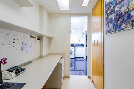 Apartamento à venda com 98m², 3 quartos e 2 vagasEscritório