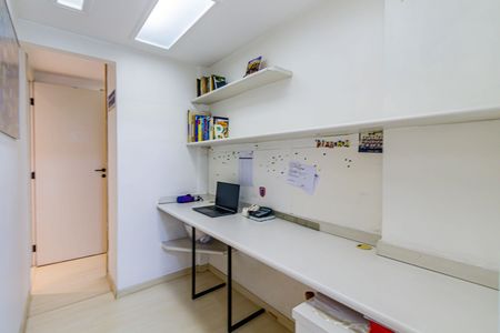 Apartamento à venda com 98m², 3 quartos e 2 vagasEscritório