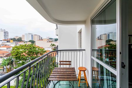 Apartamento à venda com 98m², 3 quartos e 2 vagasVaranda