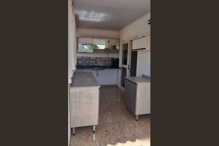 Cozinha de apartamento para alugar com 2 quartos, 45m² em Colônia Agrícola Águas Claras, Brasília