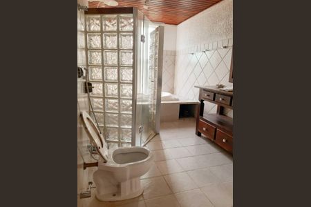 Apartamento para alugar com 45m², 2 quartos e 1 vaga Apartamento para alugar com 45m², 2 quartos e 1 vagaBanheiro
