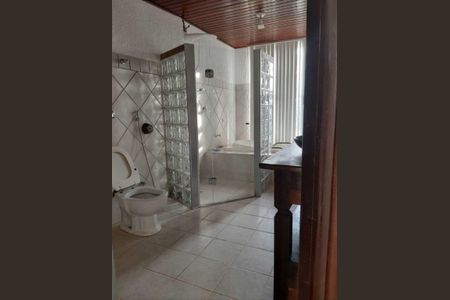 Apartamento para alugar com 45m², 2 quartos e 1 vaga Apartamento para alugar com 45m², 2 quartos e 1 vagaBanheiro
