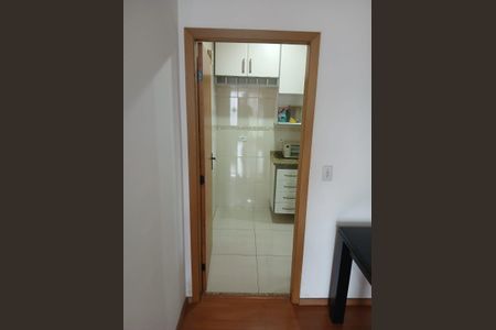 Cozinha de apartamento para alugar com 3 quartos, 87m² em Monte Castelo, São José dos Campos