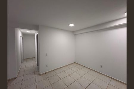 Sala de apartamento para alugar com 3 quartos, 53m² em Barra da Tijuca, Rio de Janeiro