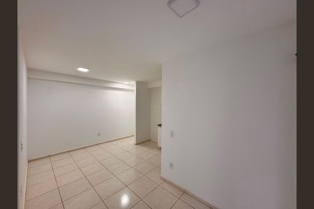 Sala de apartamento para alugar com 3 quartos, 53m² em Barra da Tijuca, Rio de Janeiro