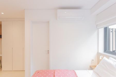Studio à venda com 30m², 1 quarto e sem vaga Studio à venda com 30m², 1 quarto e sem vagaQuarto