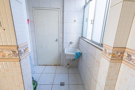 Apartamento à venda com 72m², 2 quartos e 1 vagaArea de serviço