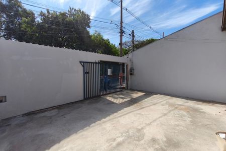Casa à venda com 78m², 2 quartos e 2 vagas Casa à venda com 78m², 2 quartos e 2 vagasQuintal - Garagem