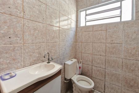 Casa à venda com 78m², 2 quartos e 2 vagas Casa à venda com 78m², 2 quartos e 2 vagasBanheiro