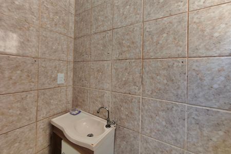 Casa à venda com 78m², 2 quartos e 2 vagas Casa à venda com 78m², 2 quartos e 2 vagasBanheiro