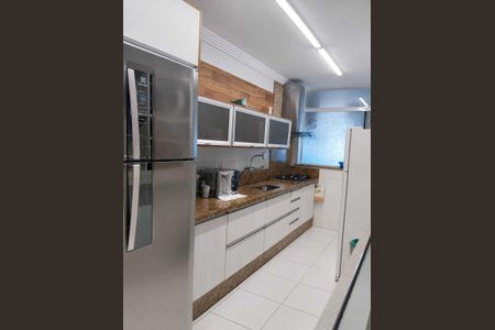 Cozinha de apartamento para alugar com 3 quartos, 131m² em Aviação, Praia Grande