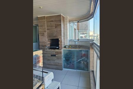 Apartamento para alugar com 131m², 3 quartos e 2 vagas Apartamento para alugar com 131m², 3 quartos e 2 vagasVaranda
