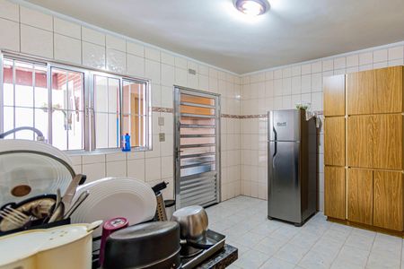 Casa à venda com 250m², 4 quartos e 5 vagas Casa à venda com 250m², 4 quartos e 5 vagasCasa 01