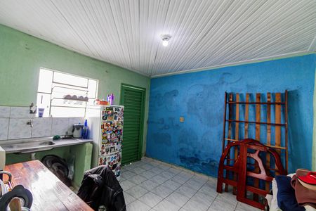 Casa à venda com 250m², 4 quartos e 5 vagas Casa à venda com 250m², 4 quartos e 5 vagasCasa 02