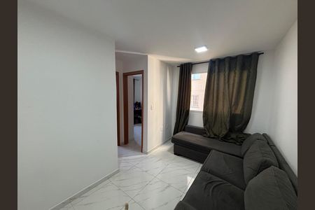 Sala de apartamento para alugar com 2 quartos, 43m² em Parada Xv de Novembro, São Paulo