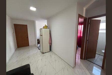 Sala de apartamento para alugar com 2 quartos, 43m² em Parada Xv de Novembro, São Paulo