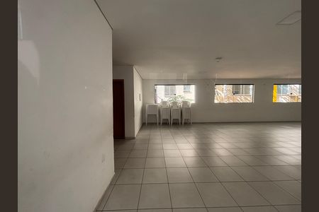 Apartamento para alugar com 43m², 2 quartos e sem vaga Apartamento para alugar com 43m², 2 quartos e sem vagaSalão de festas