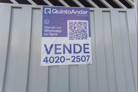 Casa à venda com 70m², 2 quartos e 2 vagas Casa à venda com 70m², 2 quartos e 2 vagasPlaquinha