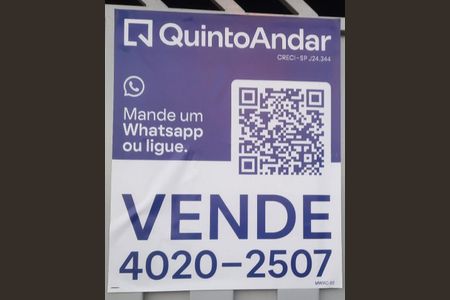 Casa à venda com 70m², 2 quartos e 2 vagas Casa à venda com 70m², 2 quartos e 2 vagasPlaquinha