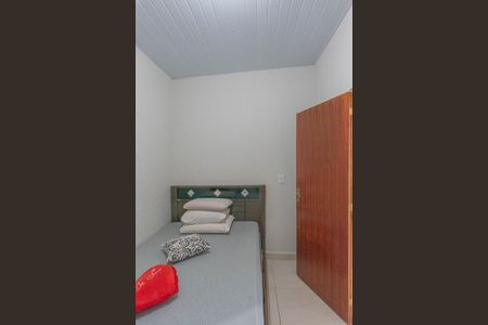 Casa à venda com 70m², 2 quartos e 2 vagas Casa à venda com 70m², 2 quartos e 2 vagasQuarto