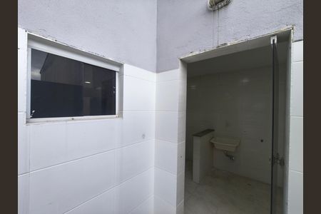 Casa para alugar com 60m², 2 quartos e sem vaga