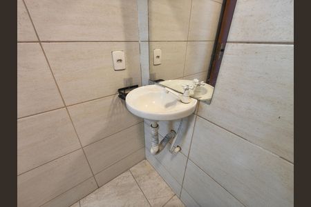 Casa para alugar com 60m², 2 quartos e sem vaga