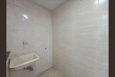 Casa para alugar com 60m², 2 quartos e sem vaga
