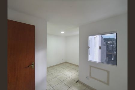 Casa para alugar com 60m², 2 quartos e sem vaga