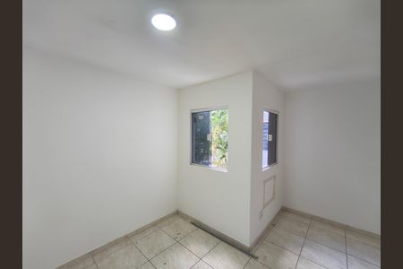 Casa para alugar com 60m², 2 quartos e sem vaga