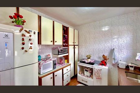 Apartamento à venda com 60m², 2 quartos e 1 vaga Apartamento à venda com 60m², 2 quartos e 1 vagaCozinha