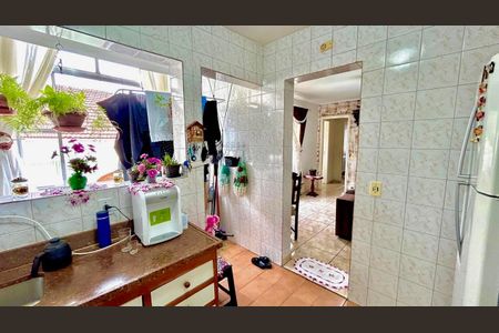Apartamento à venda com 60m², 2 quartos e 1 vaga Apartamento à venda com 60m², 2 quartos e 1 vagaCozinha
