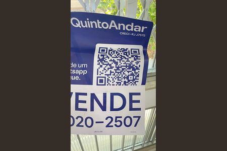 Apartamento à venda com 94m², 3 quartos e 1 vaga Apartamento à venda com 94m², 3 quartos e 1 vagaPlaquinha