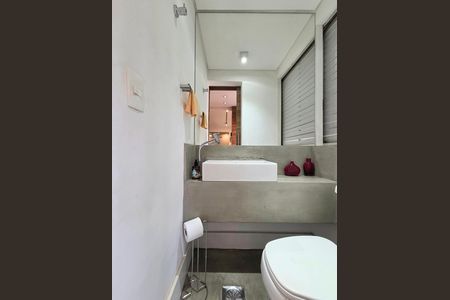 Apartamento à venda com 80m², 1 quarto e 1 vaga Apartamento à venda com 80m², 1 quarto e 1 vagaLavabo