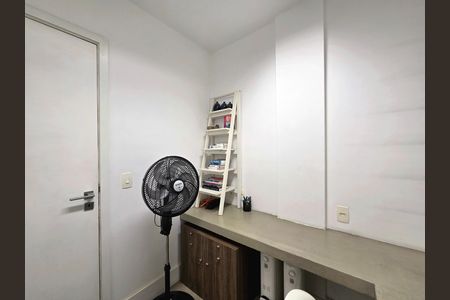 Apartamento à venda com 80m², 1 quarto e 1 vaga Apartamento à venda com 80m², 1 quarto e 1 vagaEscritório