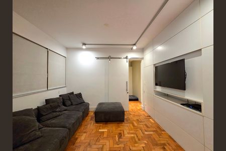 Apartamento à venda com 80m², 1 quarto e 1 vaga Apartamento à venda com 80m², 1 quarto e 1 vagaSala