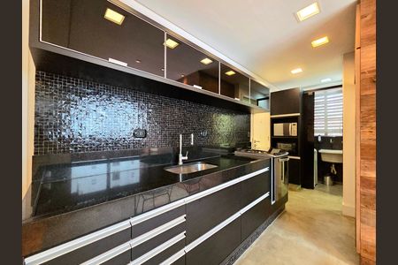 Apartamento à venda com 80m², 1 quarto e 1 vaga Apartamento à venda com 80m², 1 quarto e 1 vagaCozinha