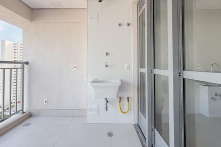 Apartamento à venda com 72m², 2 quartos e 1 vagaÁrea de Serviço