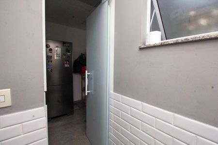 Apartamento à venda com 96m², 2 quartos e 1 vagaLavabo