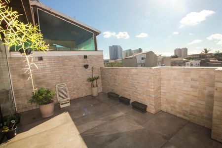 Apartamento à venda com 96m², 2 quartos e 1 vagaCobertura
