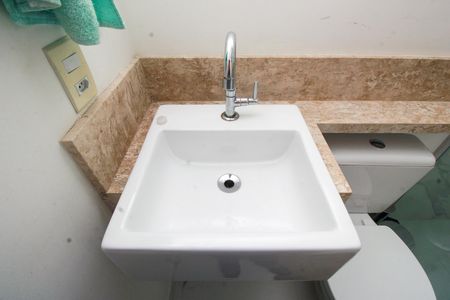 Apartamento à venda com 96m², 2 quartos e 1 vagaBanheiro Social