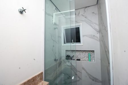 Apartamento à venda com 96m², 2 quartos e 1 vagaBanheiro Social