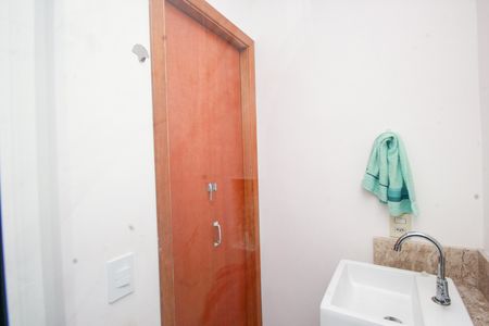 Apartamento à venda com 96m², 2 quartos e 1 vagaBanheiro Social