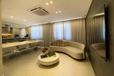 Apartamento à venda com 290m², 4 quartos e 2 vagas Apartamento à venda com 290m², 4 quartos e 2 vagasSala de Estar