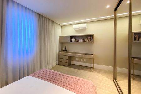 Apartamento à venda com 290m², 4 quartos e 2 vagas Apartamento à venda com 290m², 4 quartos e 2 vagasQuarto 3