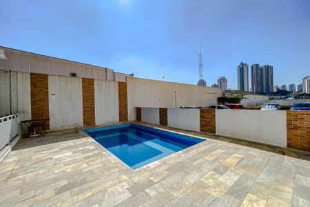 Apartamento para alugar com 66m², 2 quartos e 1 vagaÁrea comum - Piscina